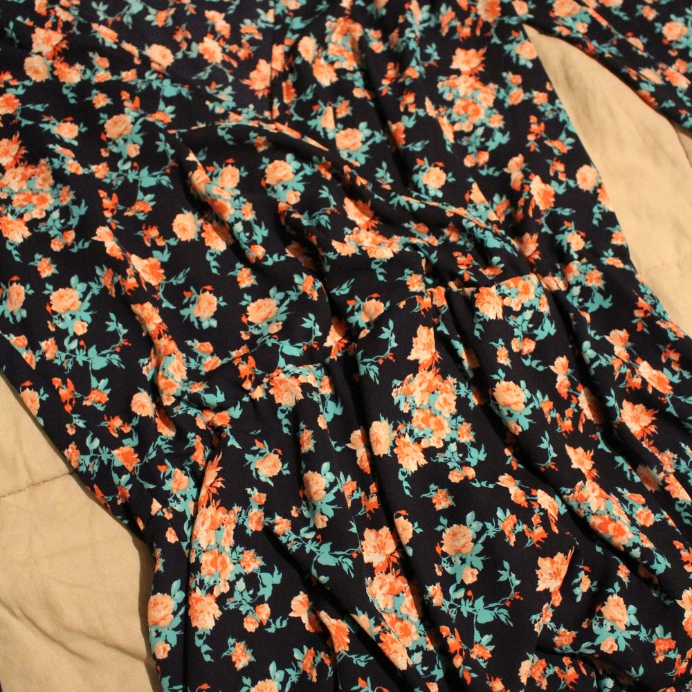 WAYF Nordstrom Floral Faux Wrap Dress - Picture 3 of 8